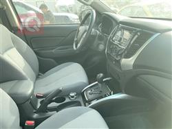 میتسوبیشی L200